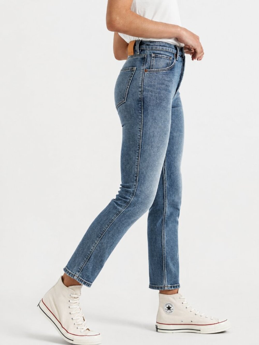 DUER NWT Performance Denim 27" Hi-Rise Straight Jeans Vintage Blue Sz 24 Stretch